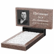 Надгробок із граніту висотою 70 см одинарний з граніту Токівський Коростишевський без різьблених робіт к2-tok-kor-npf-50-100-08-001