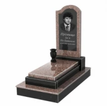 Гранитный памятник с неполированными фасками одинарный из гранита Токовский Коростышевский к12-tok-kor-npf-80-40-05-011-R-ck