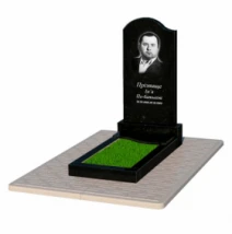 Гранитный памятник с черной стелой одинарный из черного гранита Коростышев с волной резной к5-kor-pf-100-50-08-011-l-pbd2