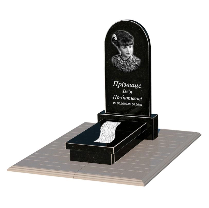 Основне Гранітний камінь на могилу з вирізаною смугою одинарний із чорного граніту Коростишів з полукруглою стелою к23-kor-npf-80-40-08-006-pbd1