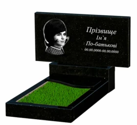 Основное Гранитный памятник горизонтальный одинарный из черного гранита Коростышев с волной резной к5-kor-pf-40-80-05-001-l