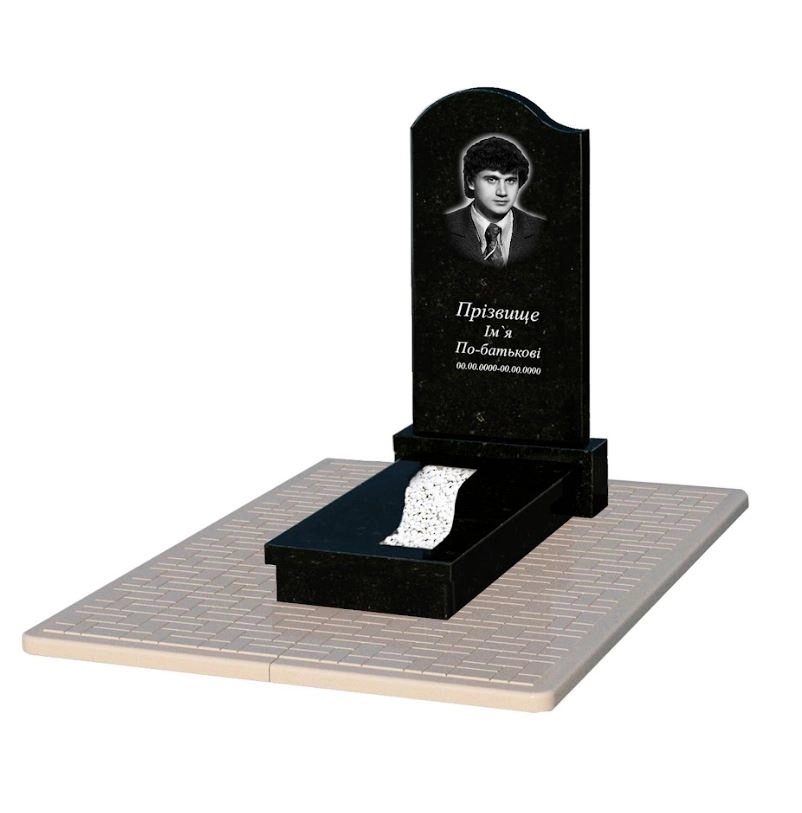 Основное Памятник из гранита с вырезанной полосой одинарный из черного гранита Коростышев с волной резной к23-kor-pf-100-50-08-011-l-pbd2