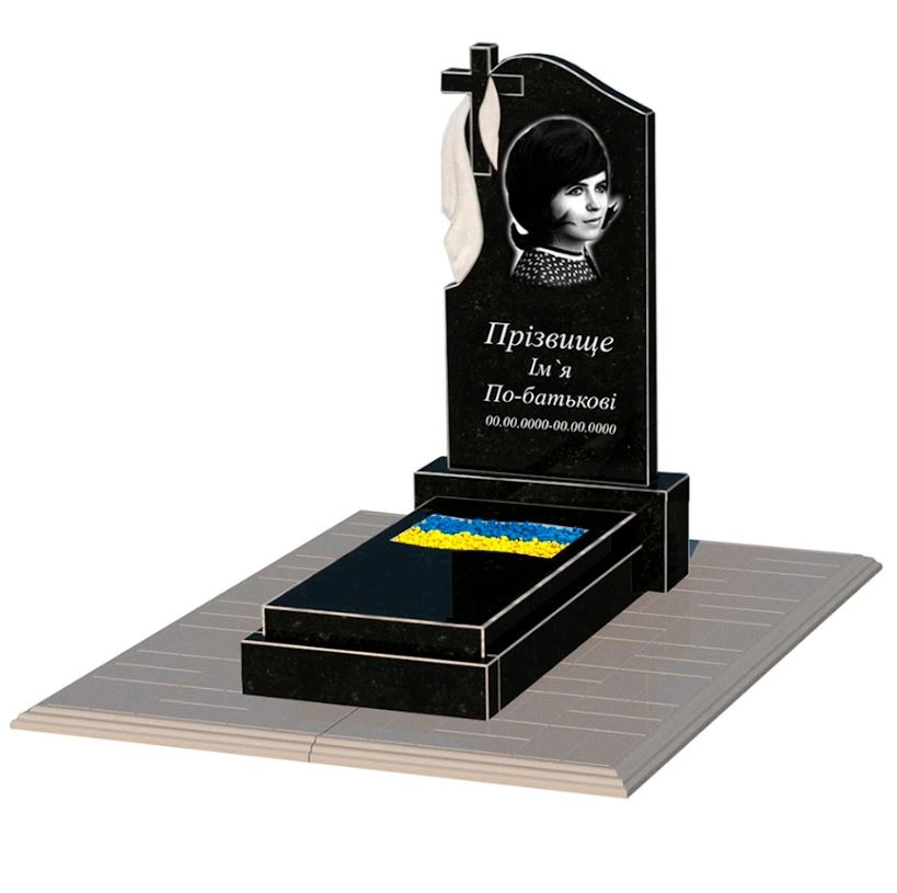 Основное Гранитный памятник маленький одинарный из черного гранита Коростышев с вырезанным флагом к6-kor-npf-80-40-08-142-pbd1