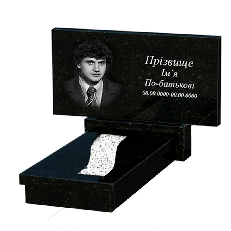 Основне Гранітний пам'ятник середнього розміру одинарний із чорного граніту Коростишів з вирізаною смугою к23-kor-pf-50-100-08-001