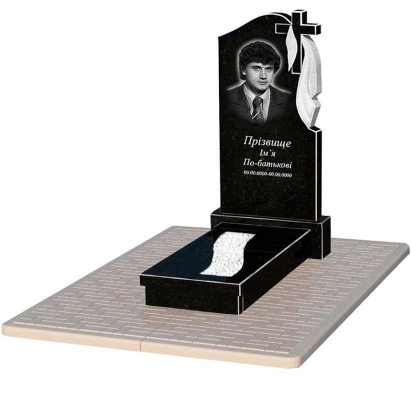 Основное Гранитная плита на могилу для сына одинарный из черного гранита Коростышев с крестом и резной к23-kor-npf-100-50-08-142-r-pbd2