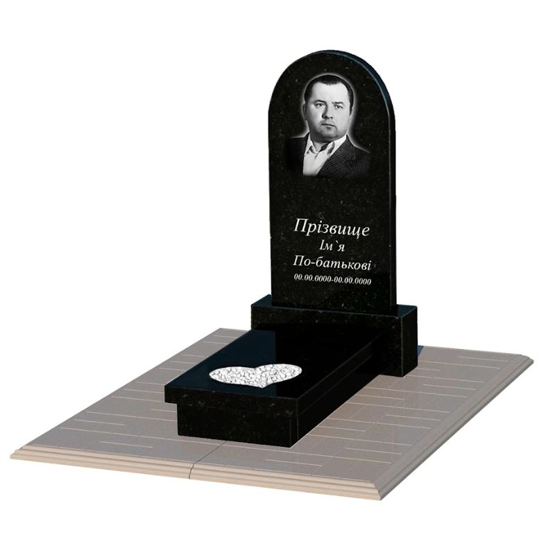 Основное Памятник из гранита черный Коростышев одинарный с сердцем резная работа к11-kor-pf-80-40-05-006-pbd1