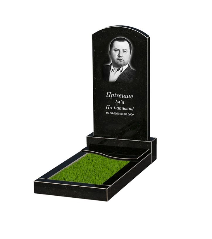 Основное Гранитный памятник с черной стелой одинарный из черного гранита Коростышев с волной резной к5-kor-npf-100-50-08-009