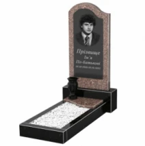 Памятник из гранита с волной резной одинарный из гранита Токовский Коростышевский к4-tok-kor-npf-80-40-05-011-L