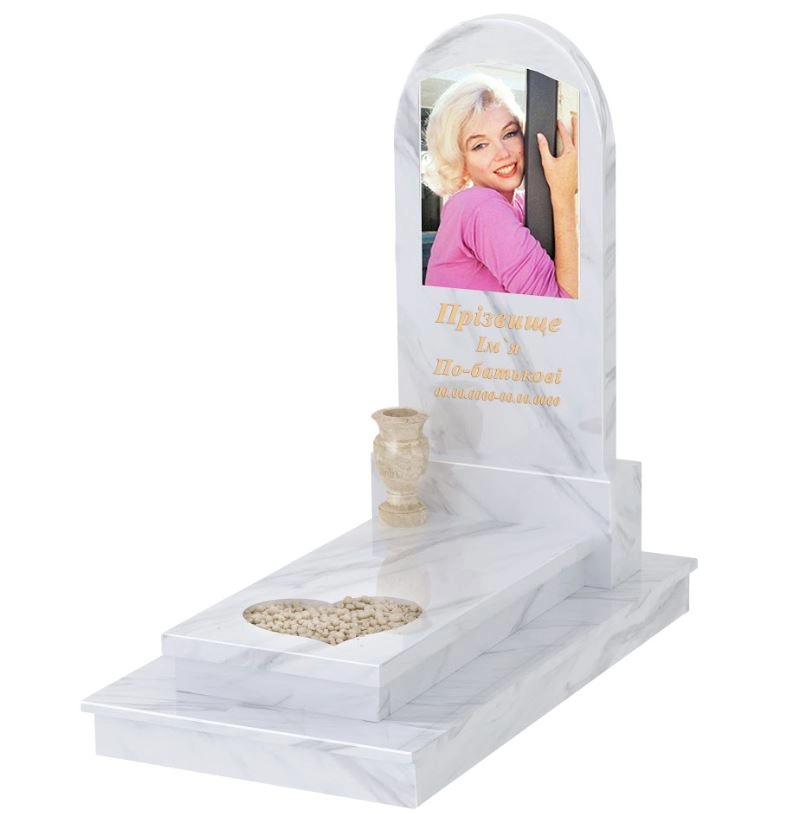 Основне Мармуровий пам'ятник високий одинарний з білого мармуру Волокас з серцем різьблена робота з полукруглою стелою к11-vol-pf-120-60-08-006-ck