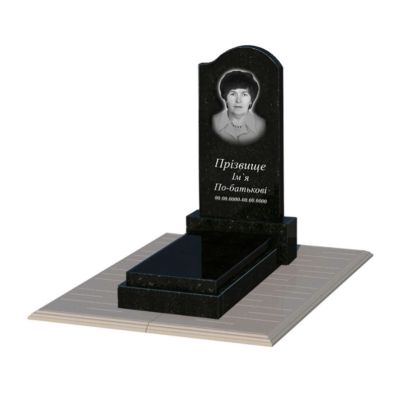 Основное Гранитный памятник маме одинарный из черного гранита Коростышев с волной резной к12-kor-pf-80-40-05-011-r-pbd1