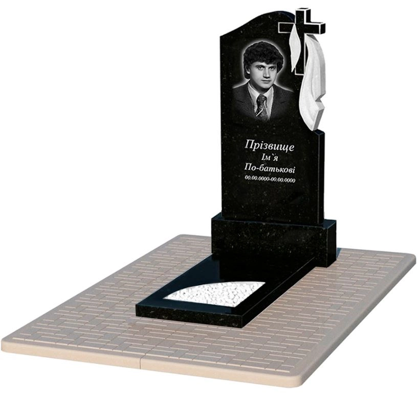 Основне Гранітний пам'ятник з вирізаним куточком одинарний із чорного граніту Коростишів к9-kor-pf-100-50-08-142-r-pbd2