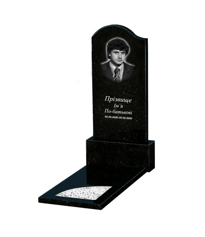 Основне Гранітний пам'ятник для юнаків одинарний із чорного граніту Коростишів з вирізаним куточком к9-kor-pf-120-60-08-011-l